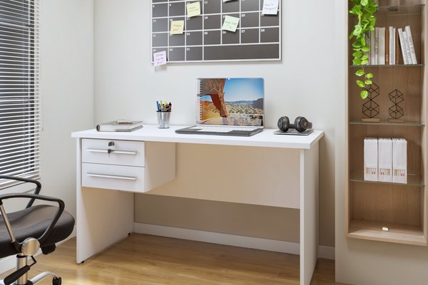 Mesa para Computador 2 Gavetas Byte Valdemóveis na cor Branco